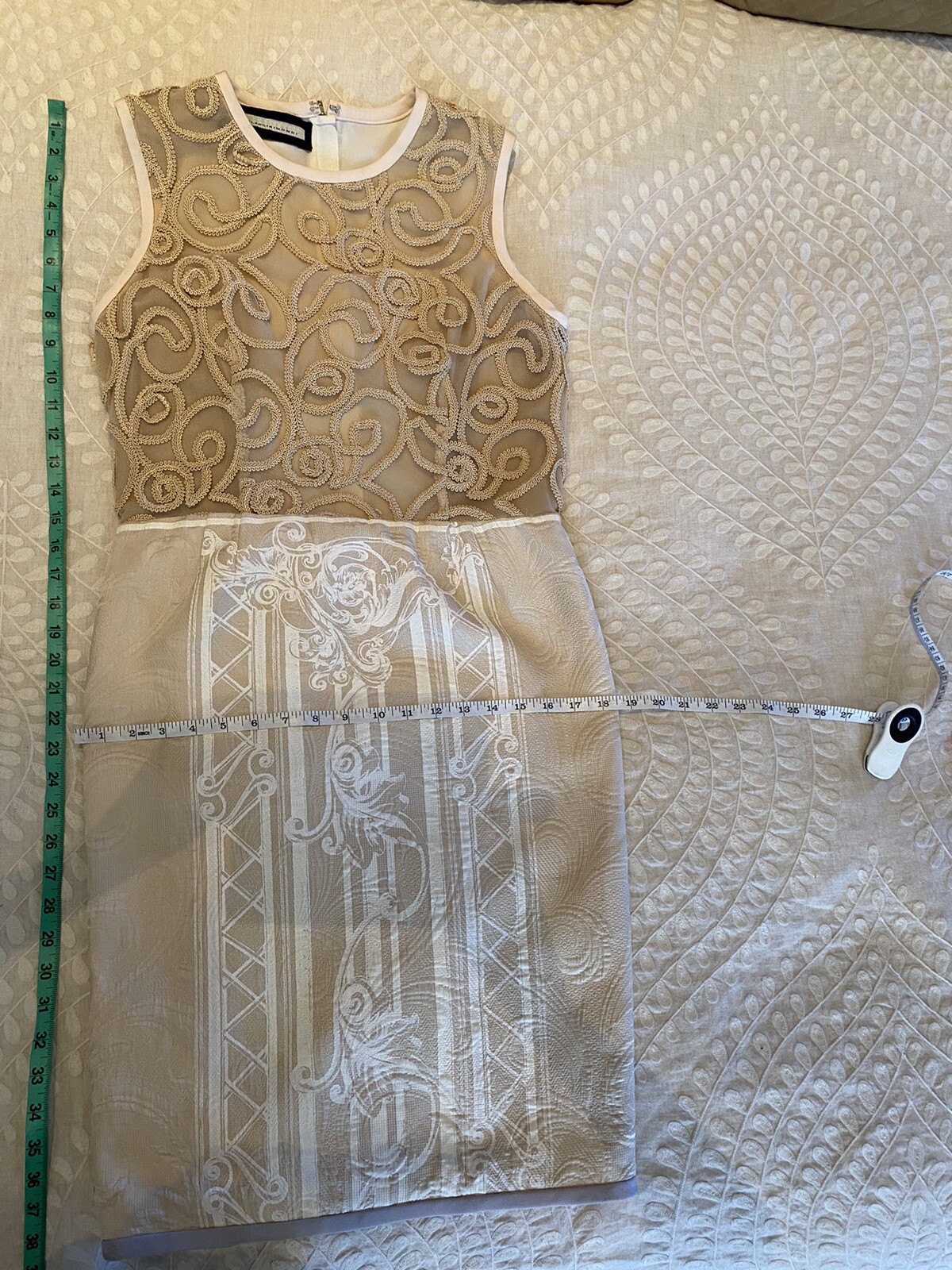aquilano rimondi Lace Nude Colored Knee Length Pencil Dress IT 42, US 6 $1,765