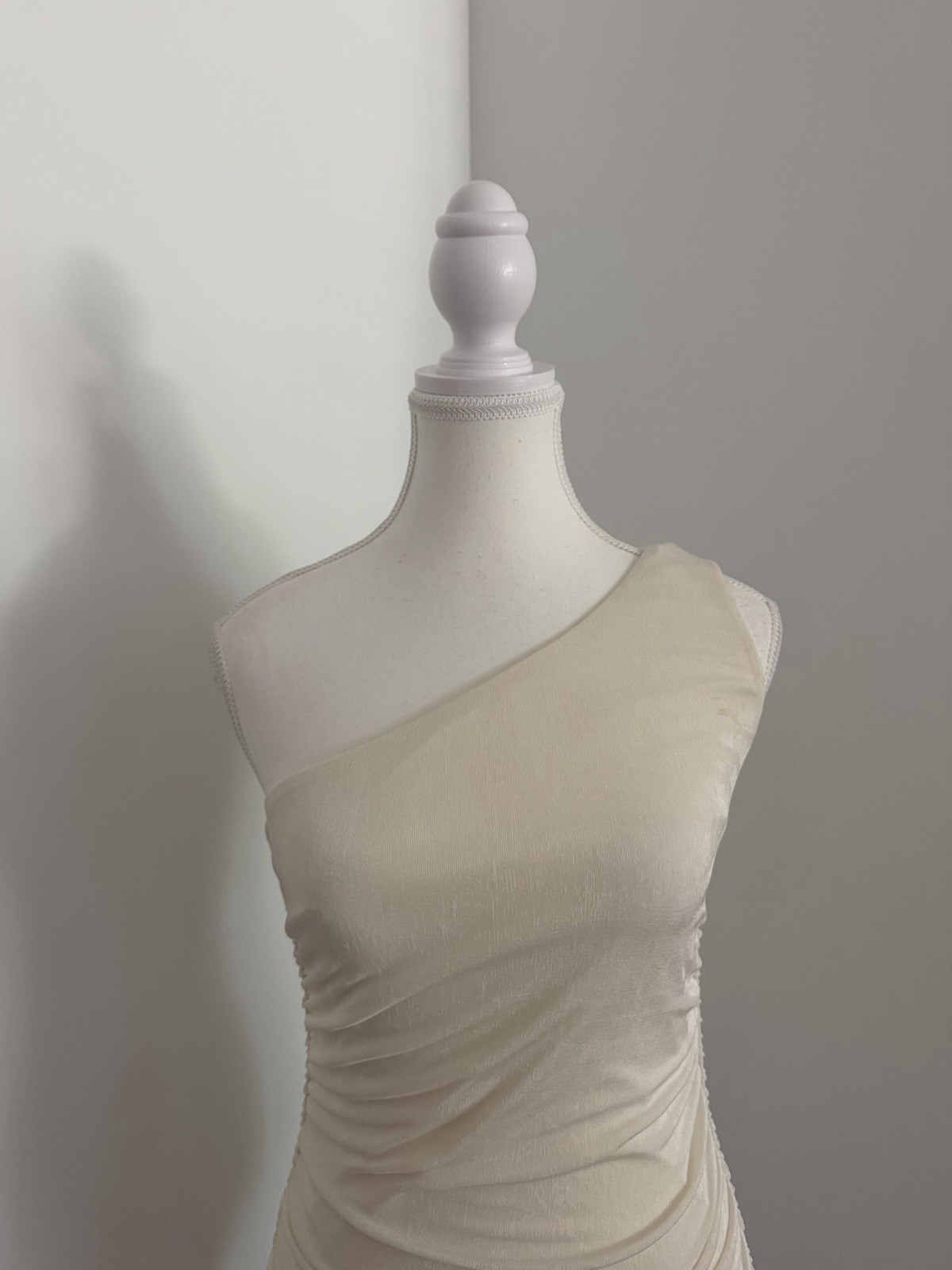 Forever 21 Beige Solid One Shoulder Ruched Bodycon Mini Party Dress Size S