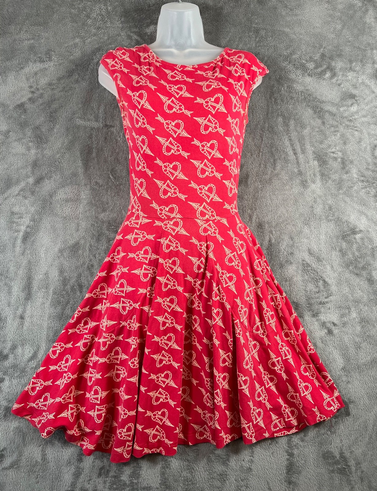 Effie’s Heart Dress XS Red Heart Arrow Print Fit Flare Sleeveless Swing Retro