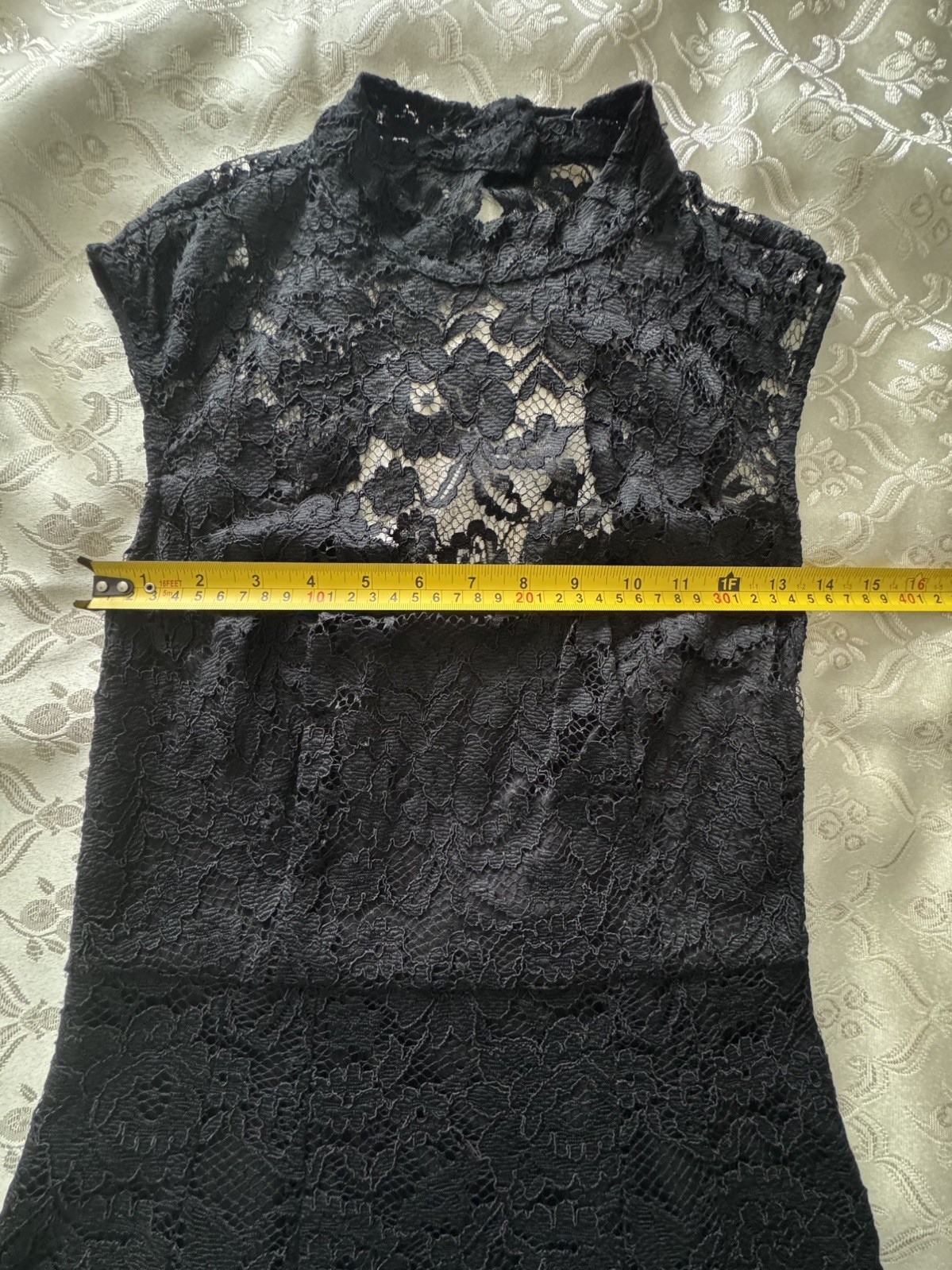 Le Château Black Lace Open Back Cocktail Dress NWT Small Made in Canada