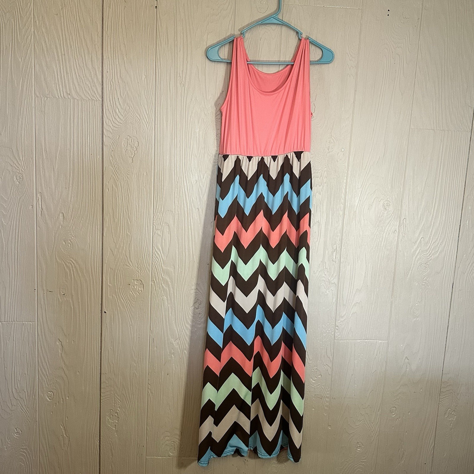 Women’s XL Pink/Multicolor Chevron Maxi Dress Strappy Sleeveless Pullover