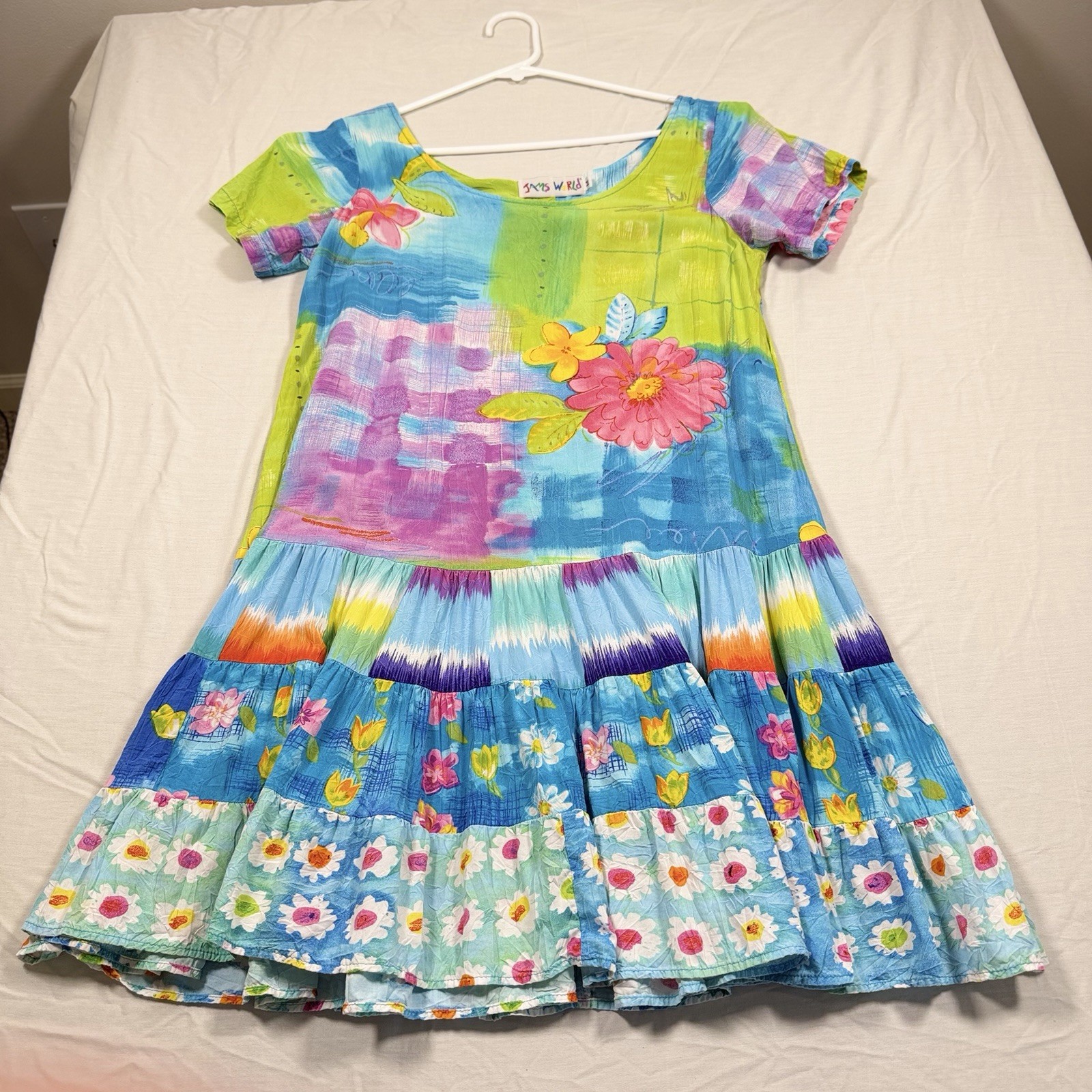 Jams World Hattie Dress Women’s M Colorful Floral Tropical Hawaiian Art 3 Tier