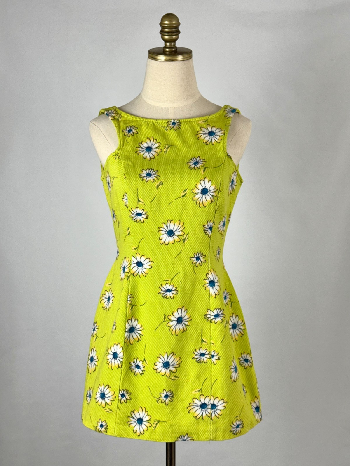 Vtg Daisy Floral Mini Go Go Dress Retro Mod MCM Dayglo Chartreuse Lime Green