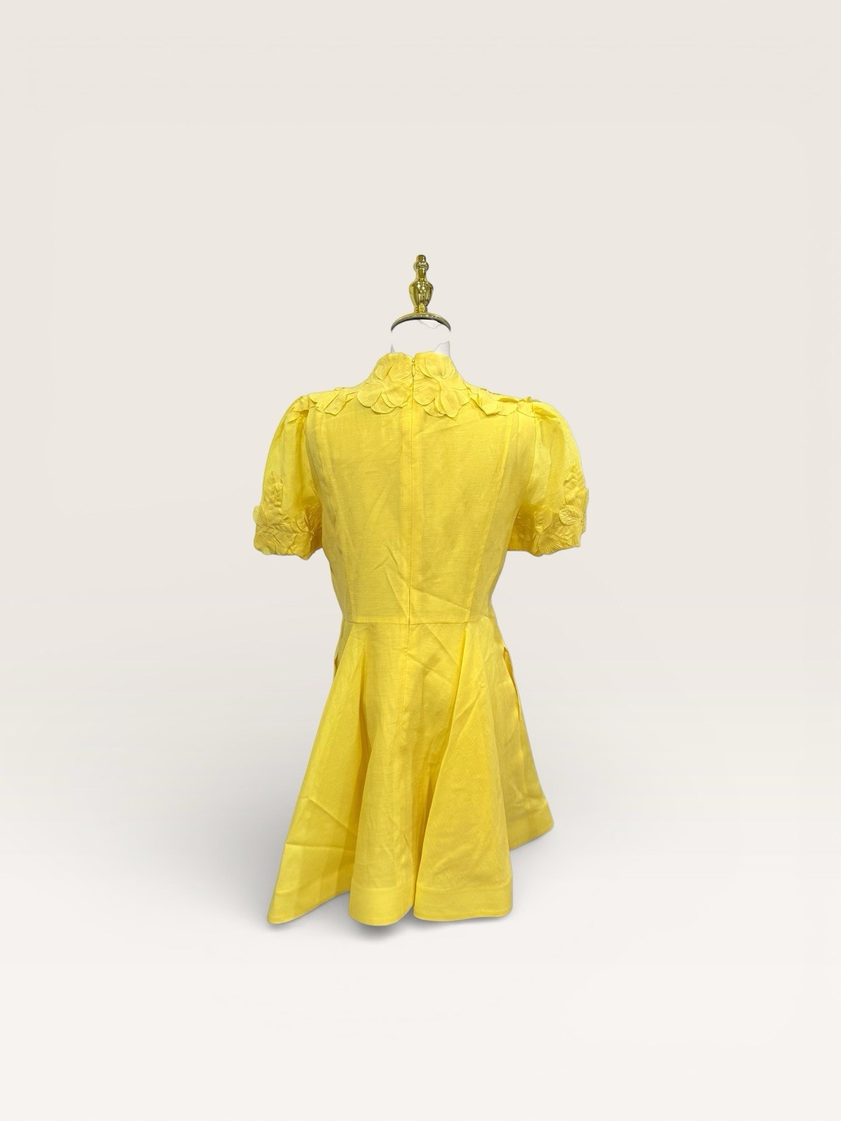 Antonio Melani SZ 8 Iris Linen Floral Appliqué Mockneck Dress Sunshine Yellow