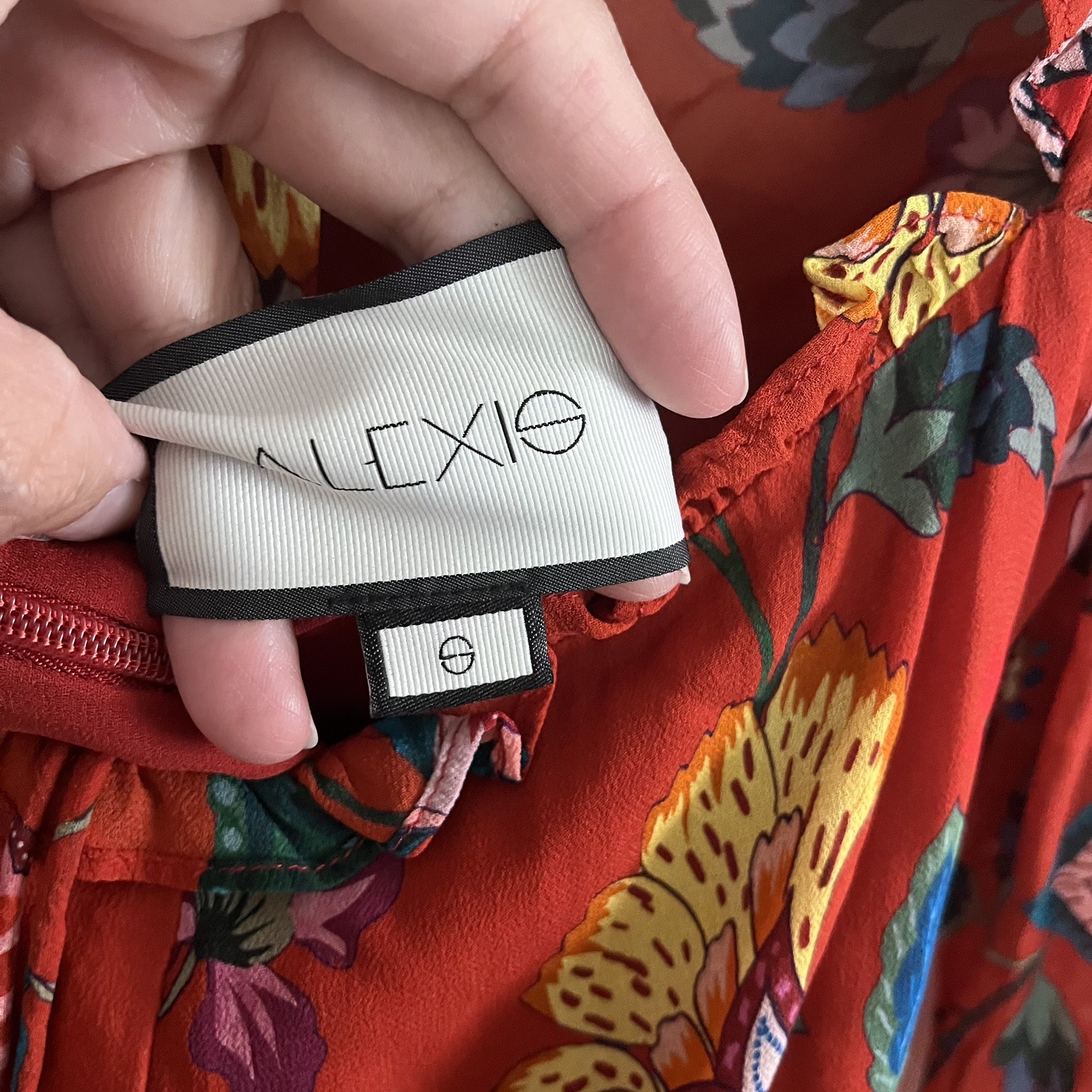 ALEXIS Morgana Chiffon Mini Dress In Red Floral Sz S Party Cocktail Feminine