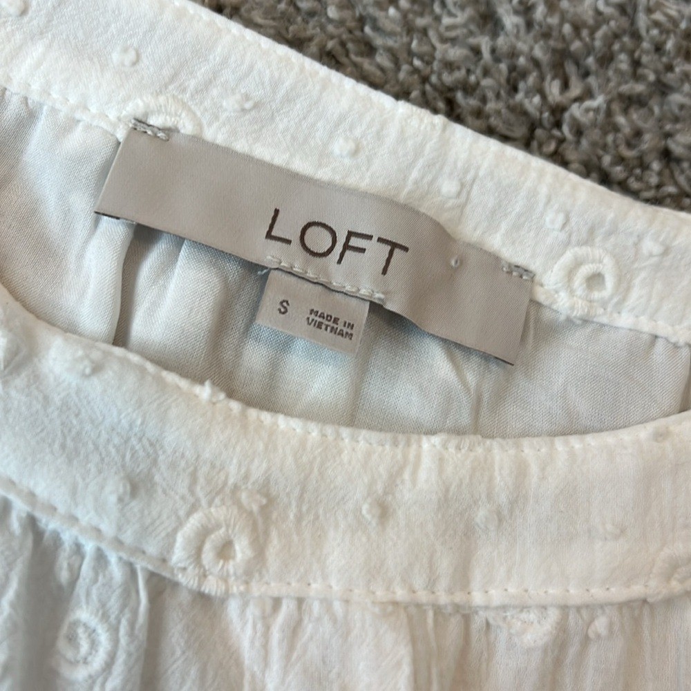 EUC Woman’s Loft White Clip Bow Strap Ruffle Swing Dress Small 4 6 Eyelet Flowy
