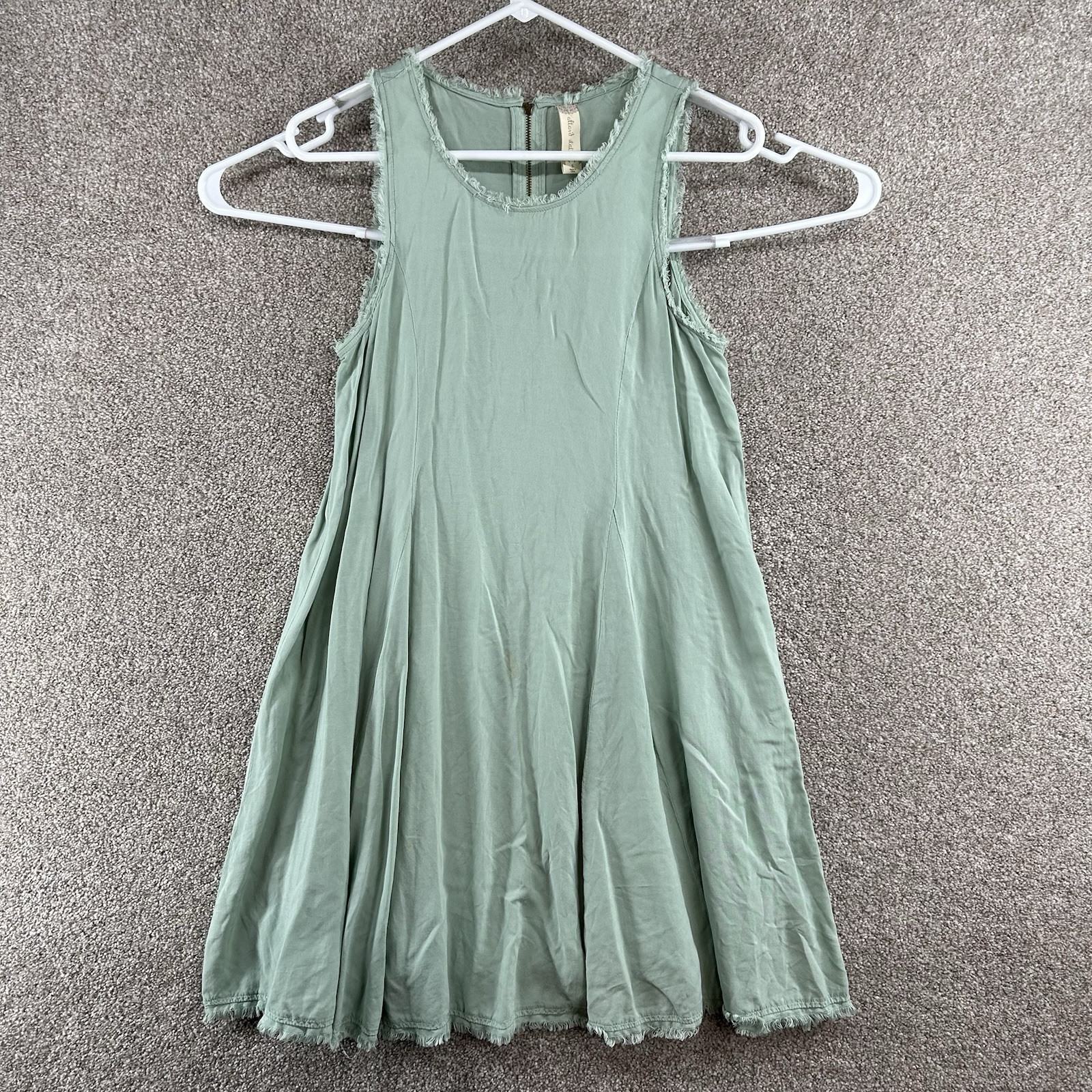 Altar’d State Women’s Dress Size Small Green Sleeveless Back Zip Closure Shift