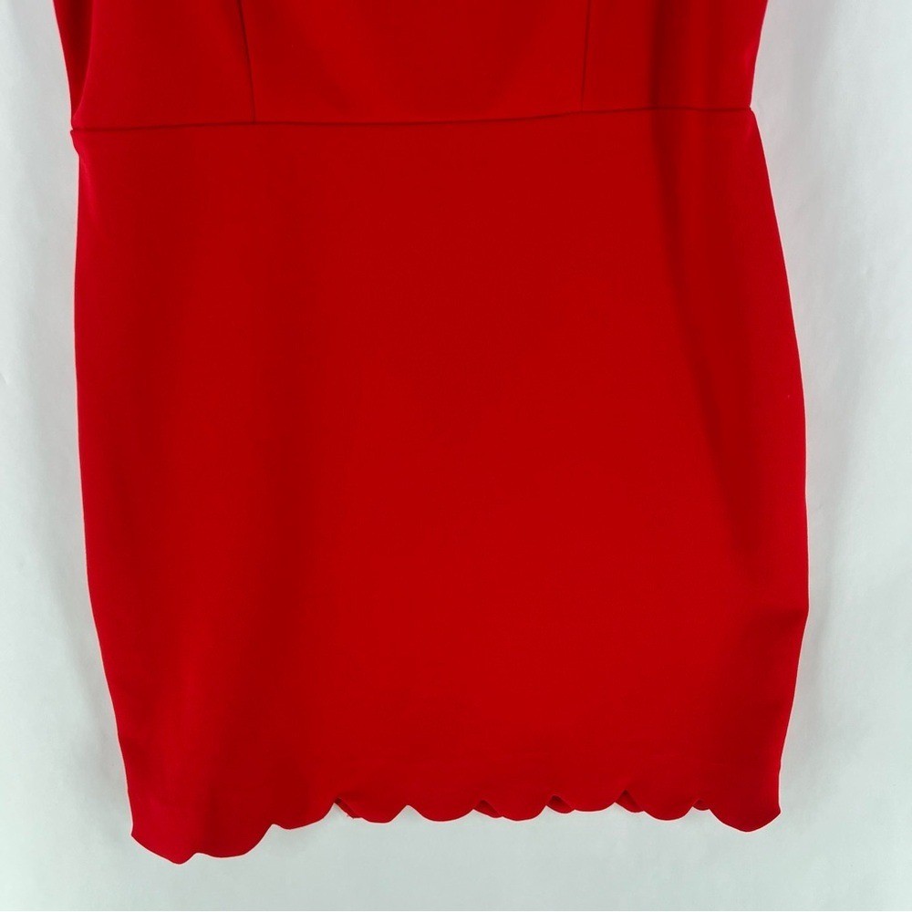 B. Darlin Red Stretch Crepe Scallop Edge Spaghetti Strap Fitted Mini Dress