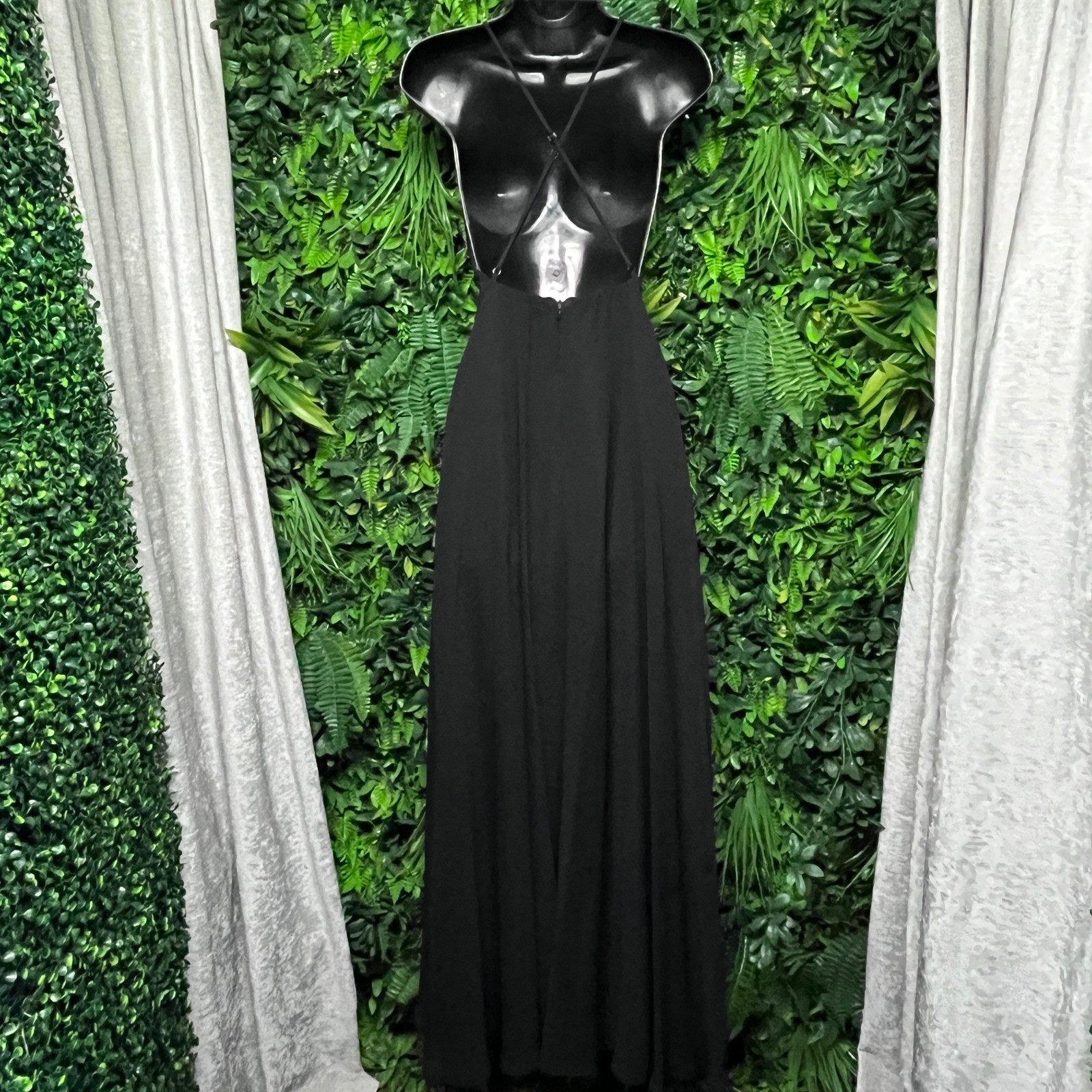 Lulus Dress Small Black Halter Open Back Maxi Formal Gown High Neck 3960