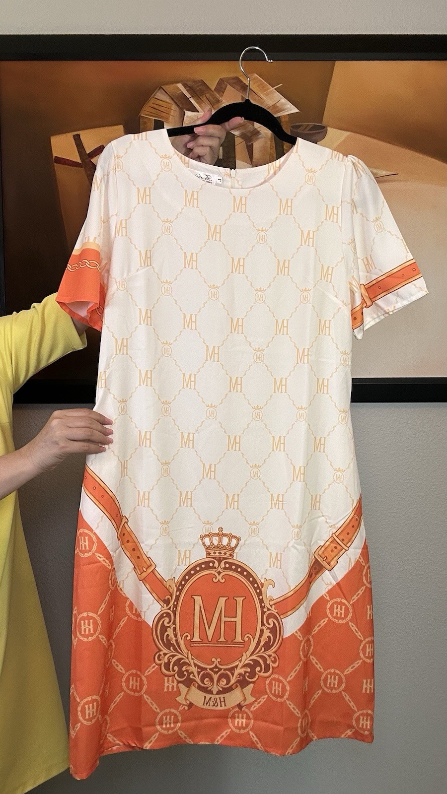 M&H Monogram Shift Dress White/Orange Short Sleeve Round Neck Women’s L