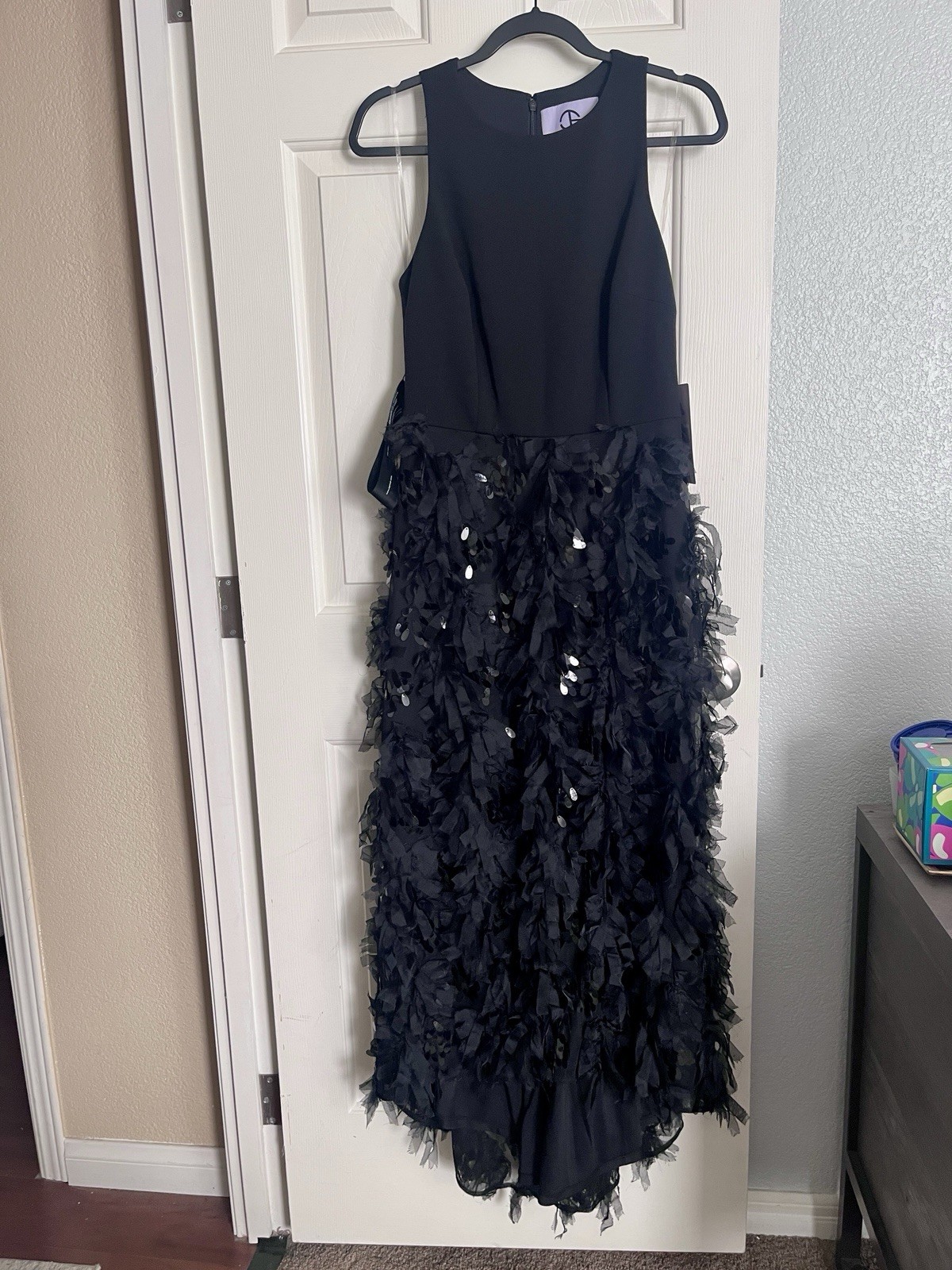 JS Collections Black Long Sleeveless Round Neck Hi-Low Ruffle Sequin Gown Sz 4