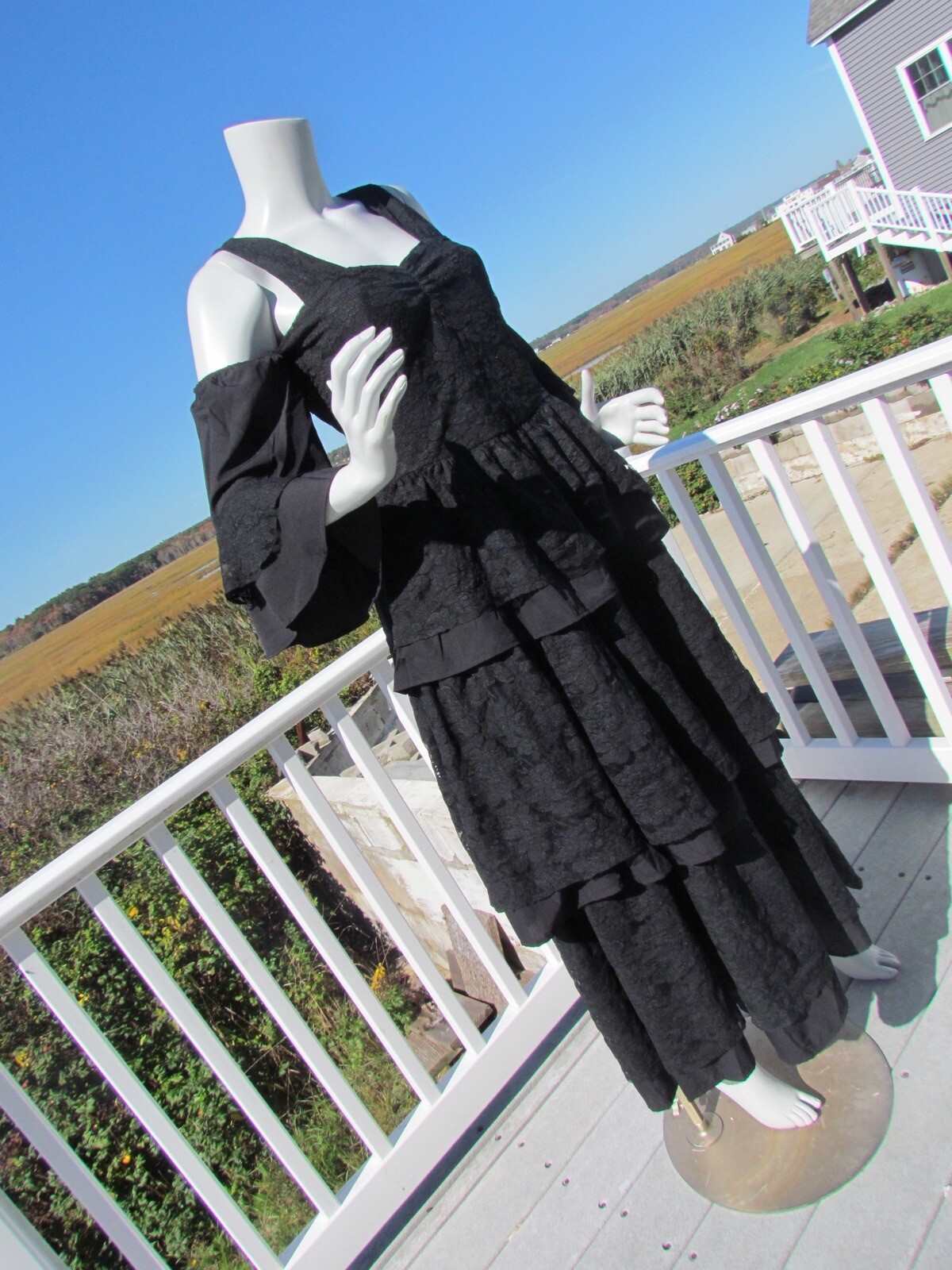 NEW M Pyramid Collection dress black lace wench Ren fair costume gothic sexy hot