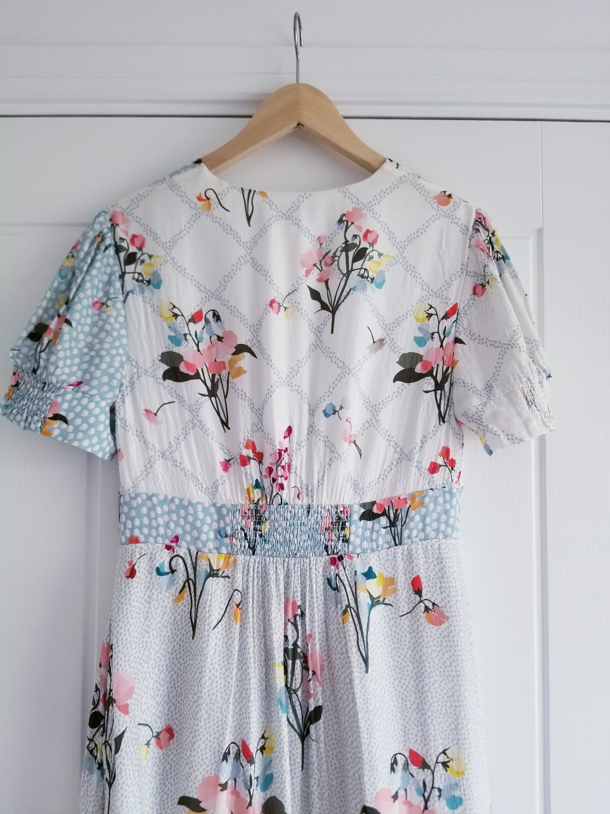 Ted Baker Patchwork Sample Dress Silk Viscose Deep V Neck Size UK 10 Floral