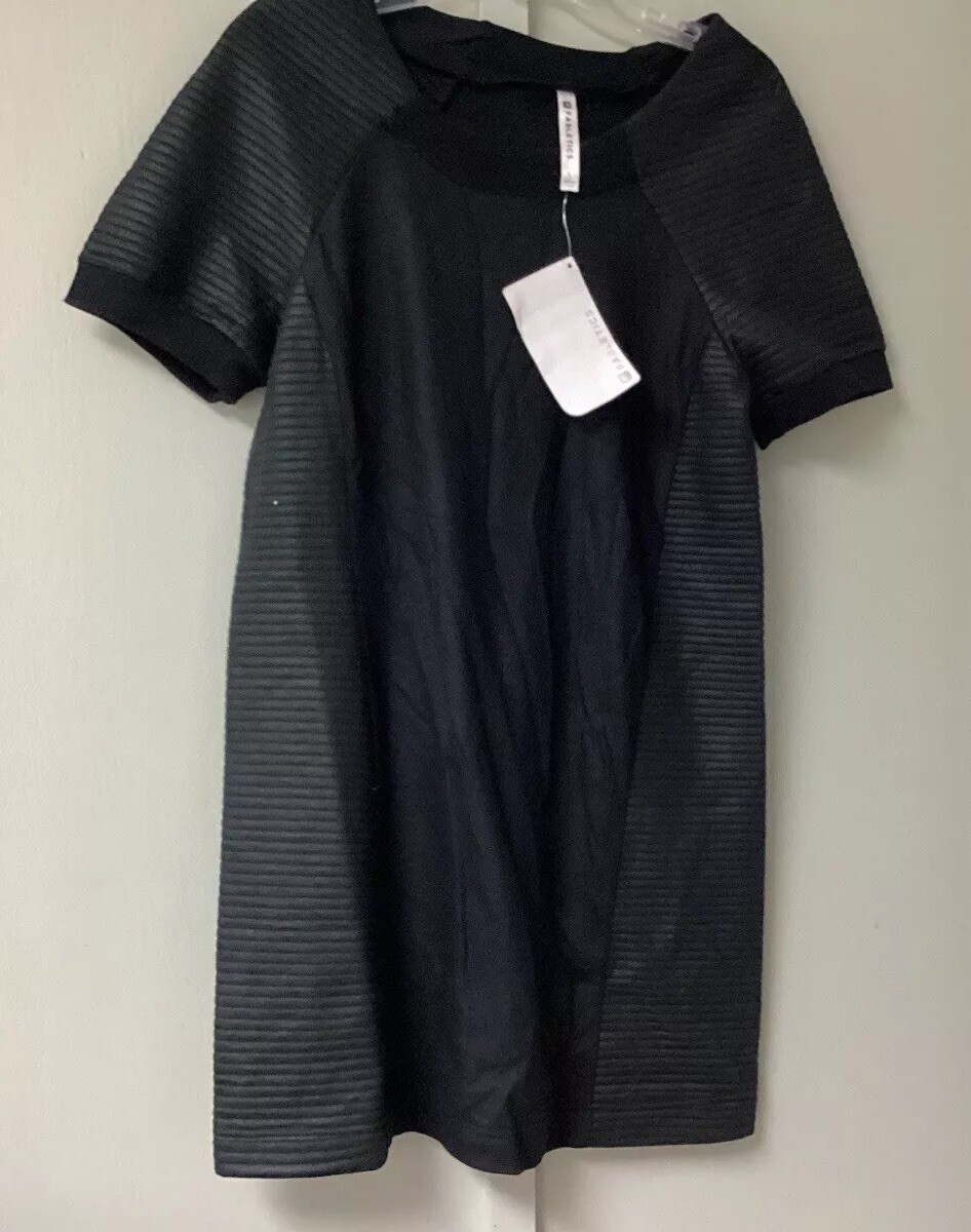 Fabletics Brenna Black Quilted Sweater Dress Size Large Short Sleeve Fleece New