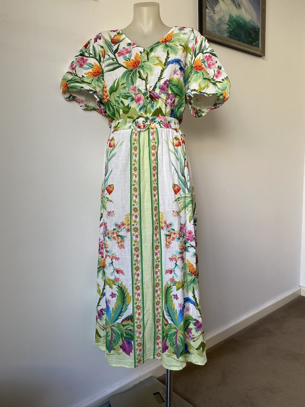 hammock and vine 14 Floral Cotton With puff Sleeves. New