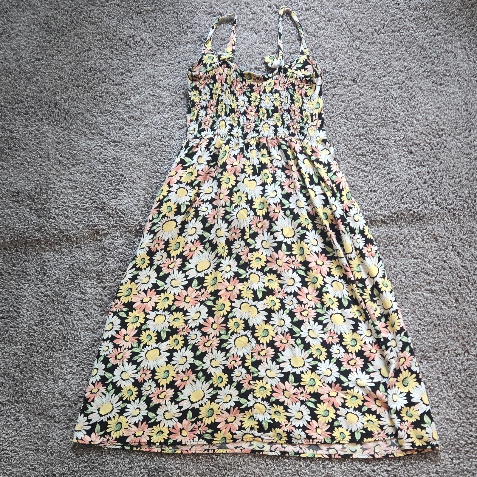 As U Wish Women’s S Black Floral Smocked Sweetheart Strappy Midi Sundress