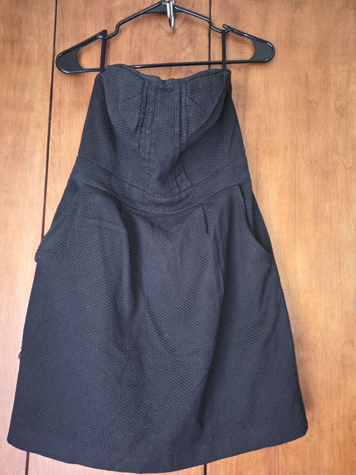 Pasameters Black Strapless Mid Length Dress With Wide Waistband Pockets. Size 8