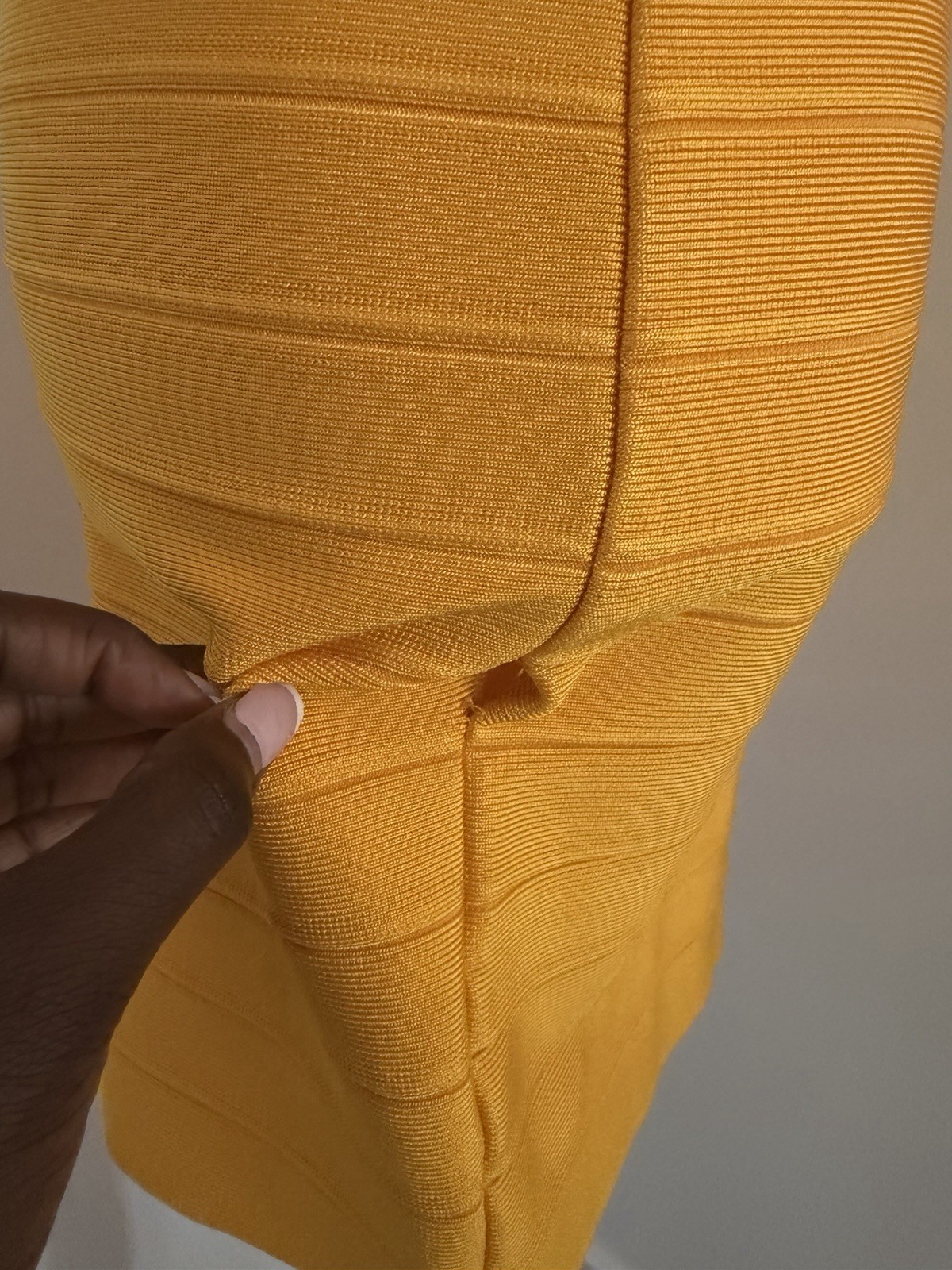 Yellow Solid Bandage Bodycon Knee Length Dress V-Neck Strappy Sleeve Zip Size S