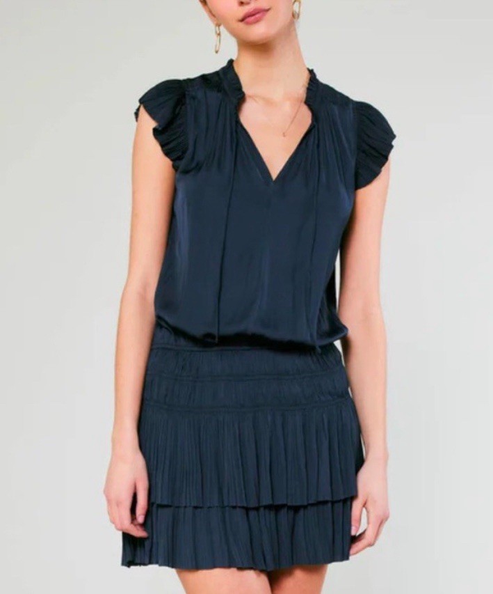 NWOT Current Air Coastal Preppy Accordion Pleat Old Money Quiet Luxury Size S