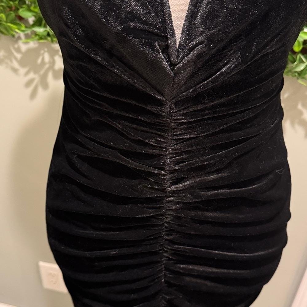 Stunning Invitation Black Velvet Ruched Dress