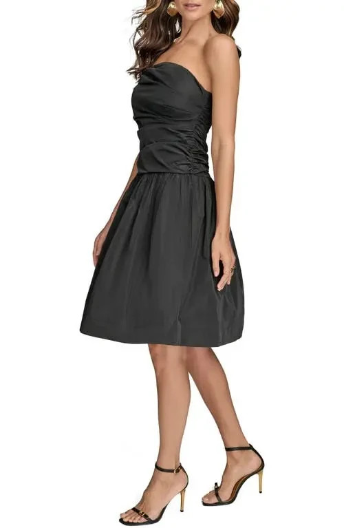 Xscape Black Strapless Mixed-Media Fit & Flare Mini Dress Size 4 $259