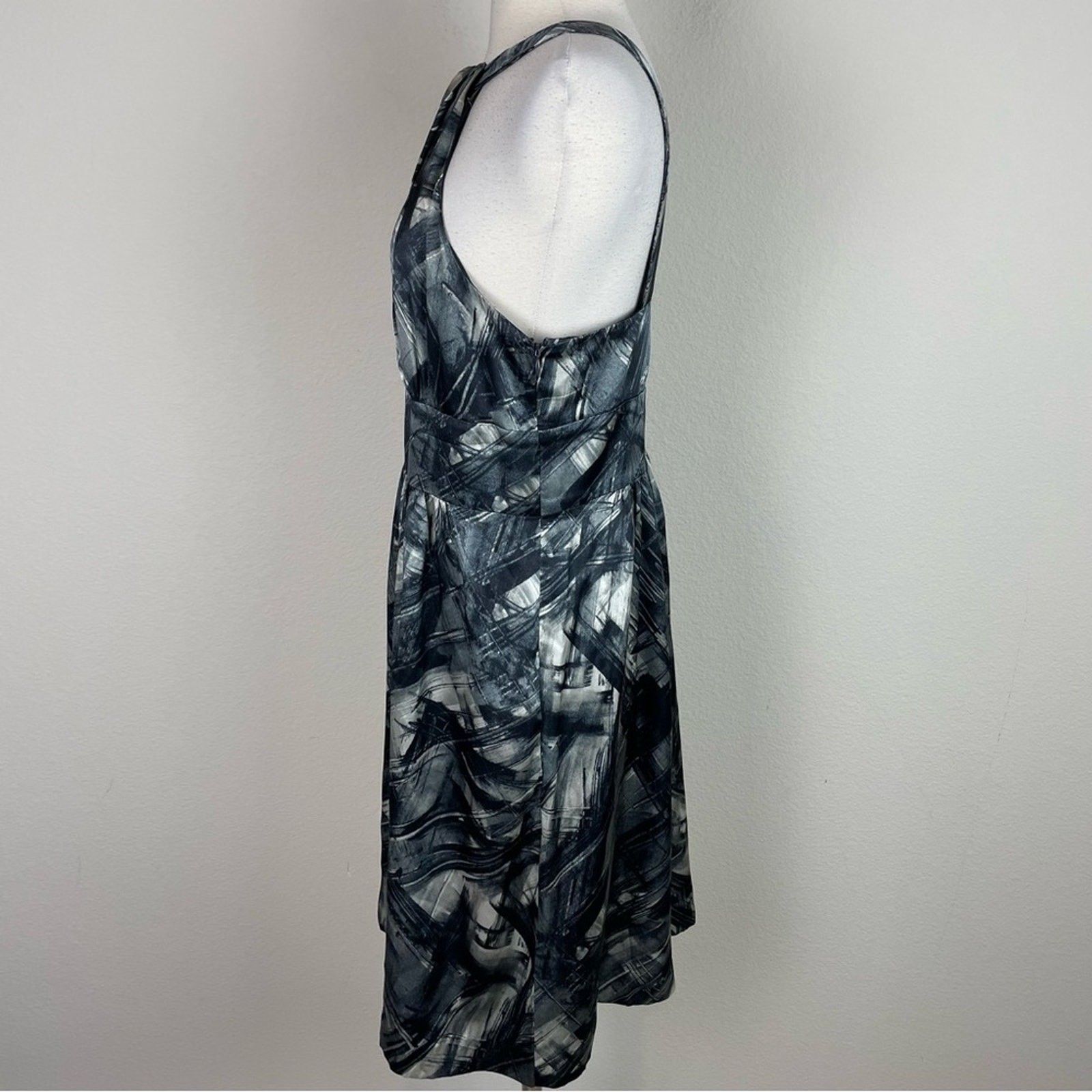 Martin + Osa Gray Abstract Print Silk Sheath Dress 10