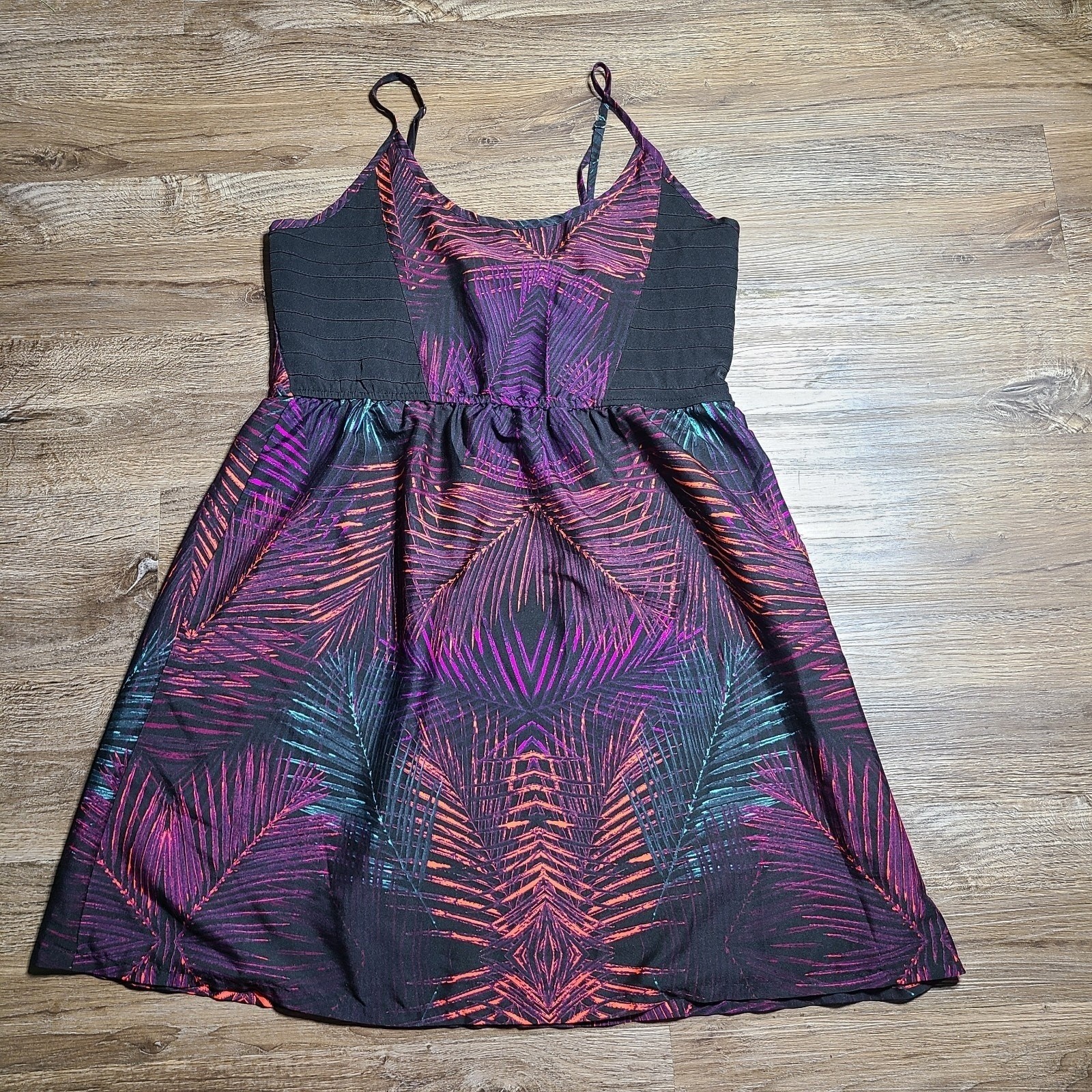 Hurley Colorful Orange Purple Green Leaves On Black Dress Women Size XL Zip Hook