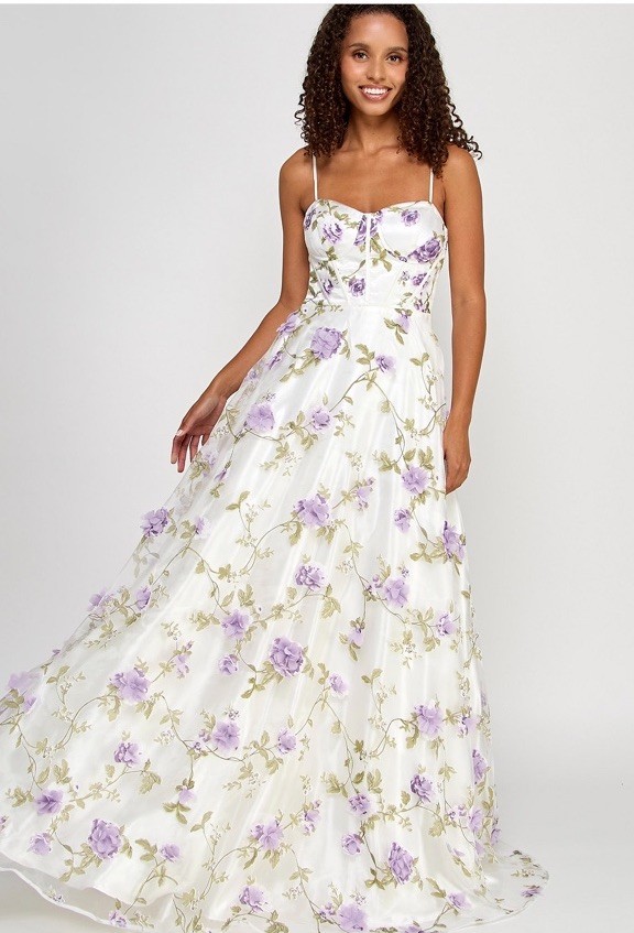 Say Yes Juniors’ 3D Floral Embellished Gown, Ivory/Lavender, Size 1/2