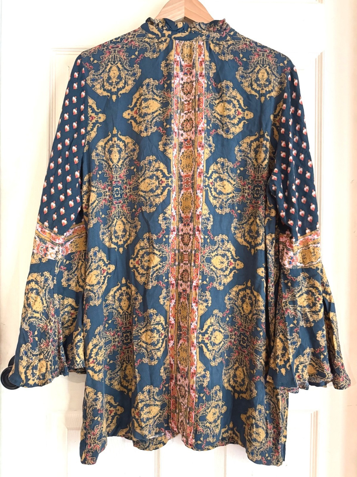 size L Free People rayon Magic Mystery tunic/mini dress hippie boho flare sleeve