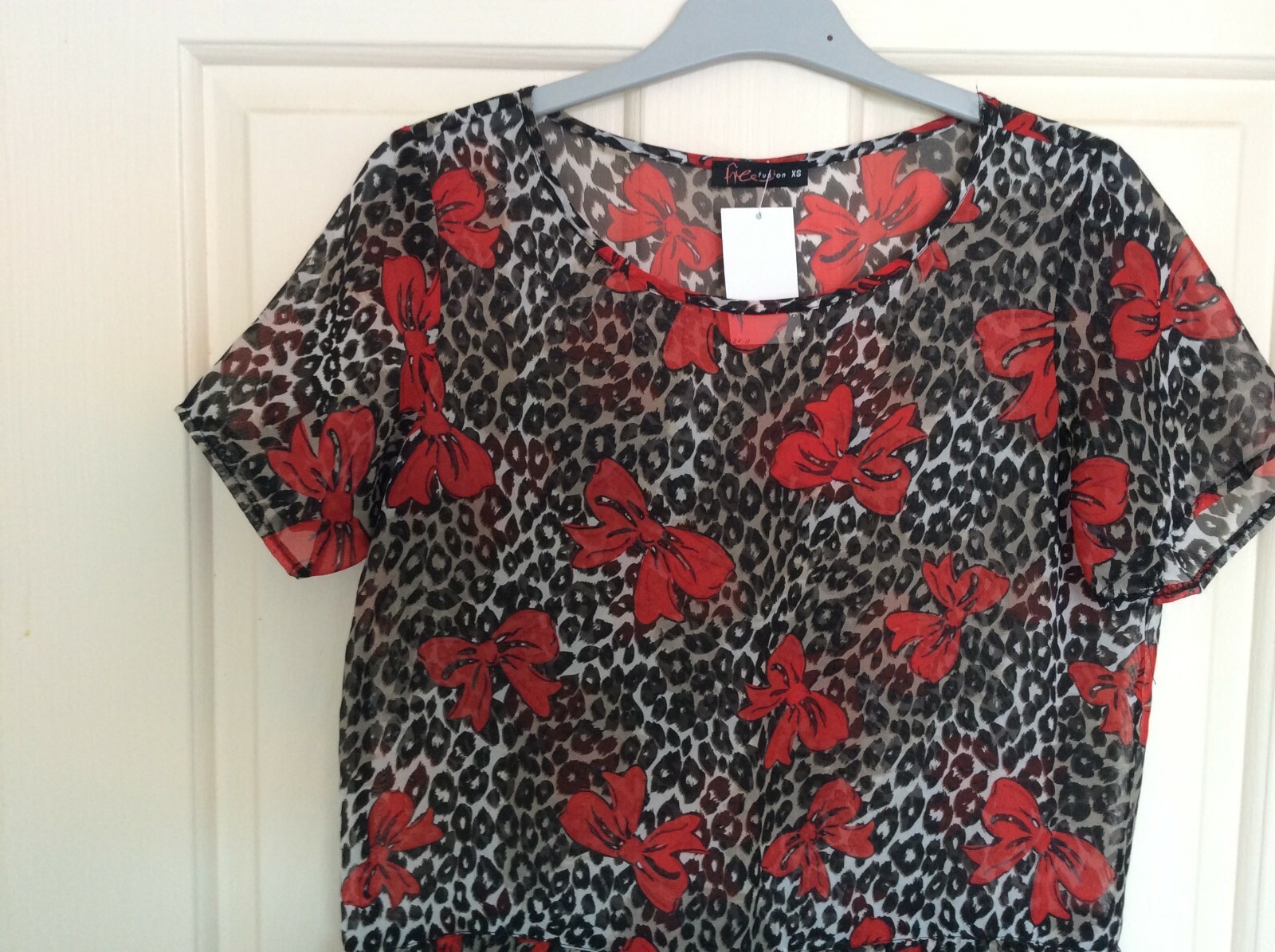 Women’s Designer Short Sleeve Multicolored Gathered Short Dress Top Size XS