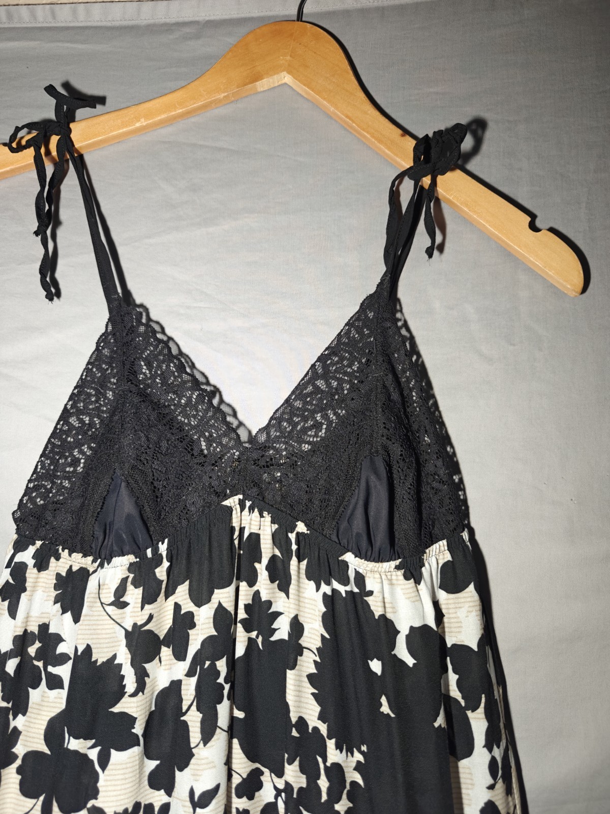 Touche Lingerie NWT Black & White Babydoll Spaghetti Strap V Neck Dress Medium