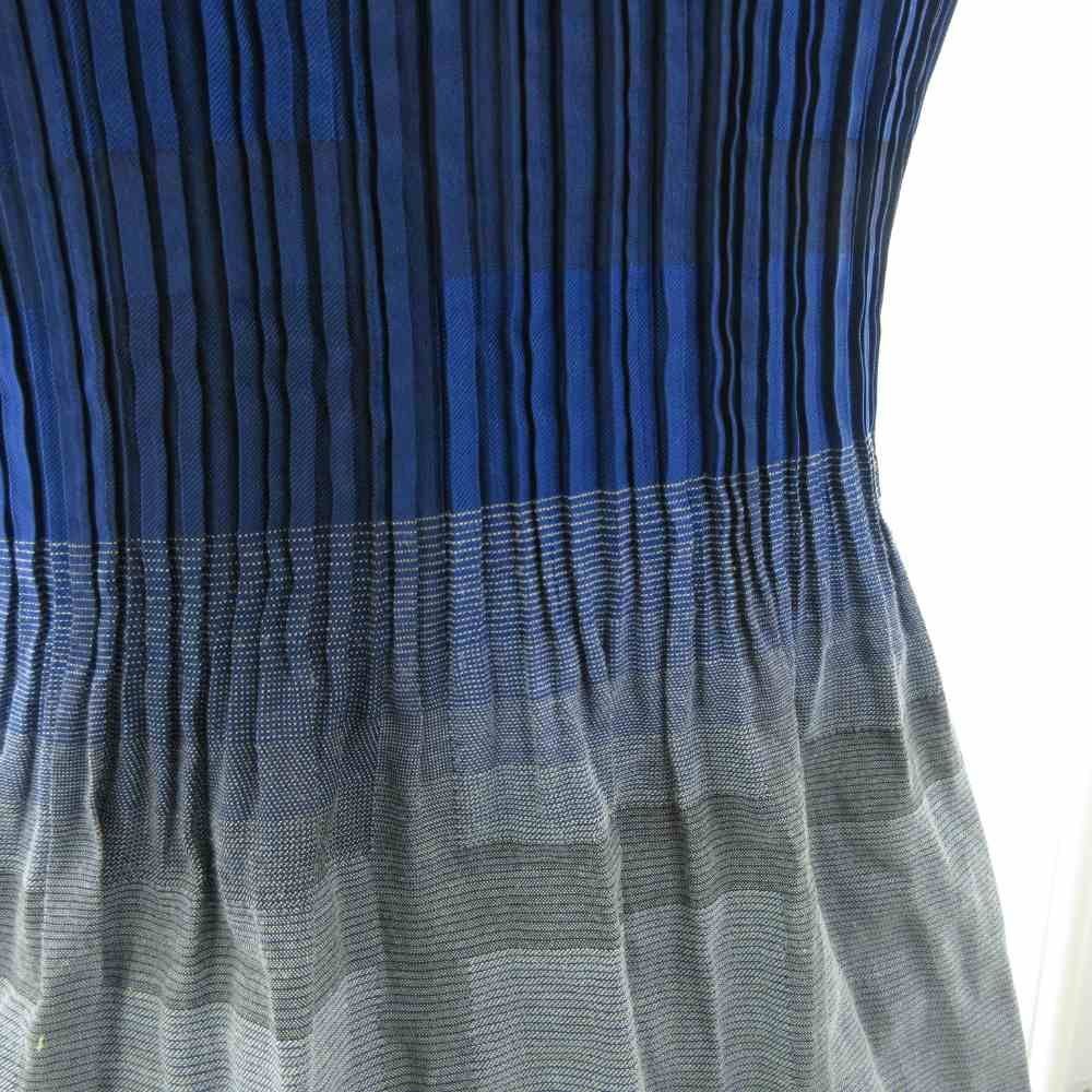 Issey Miyake ISSEY MIYAKE Disappearing Pleats Tunic Dress Check Blue 2 Approxima