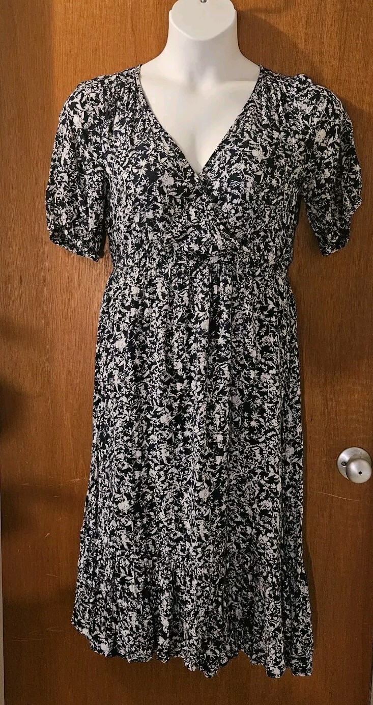 Lucky Brand Size M Blue & White Leaf Pattern Maxi Dress Lightweight Lined