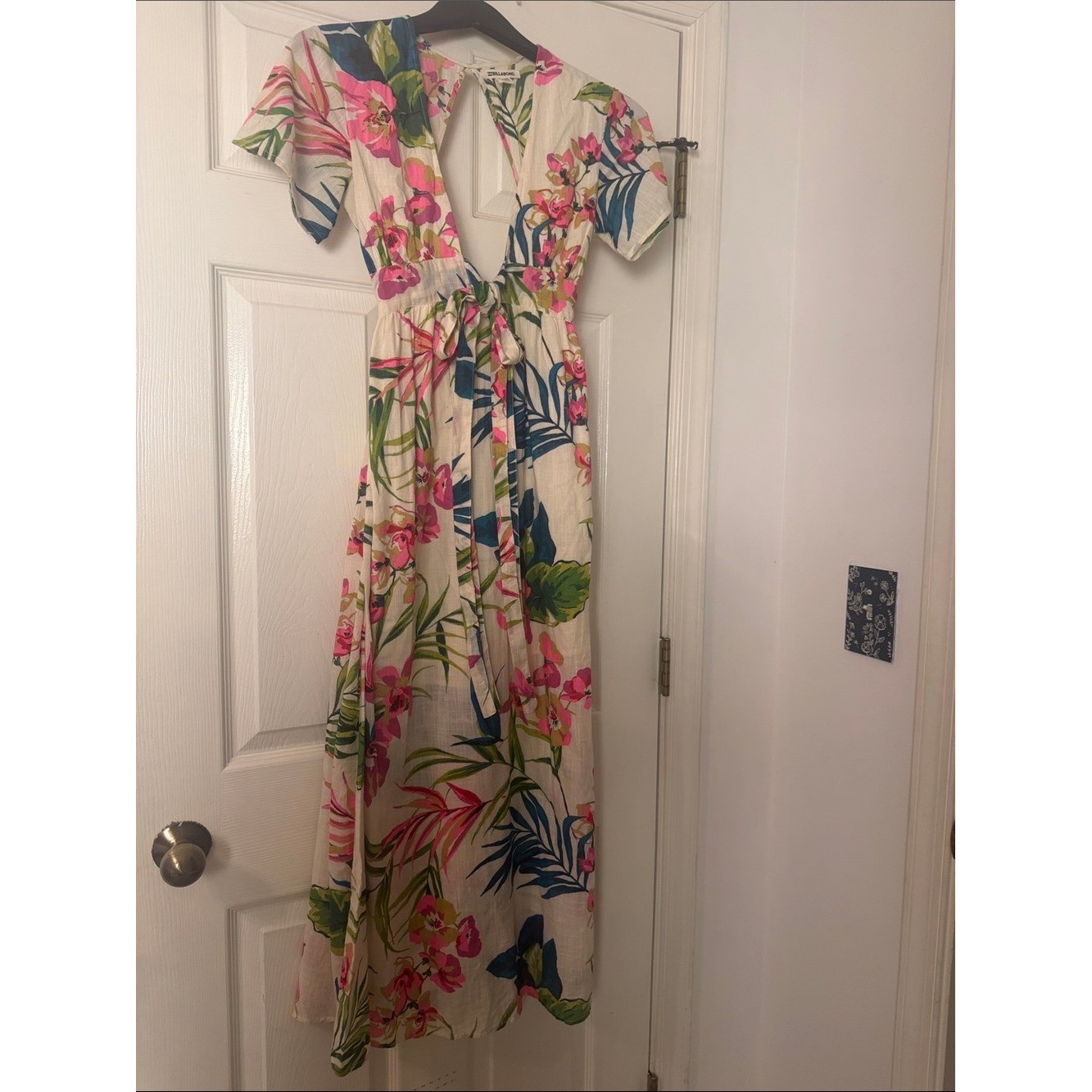 Billabong Floral V-Neck Maxi Dress XS