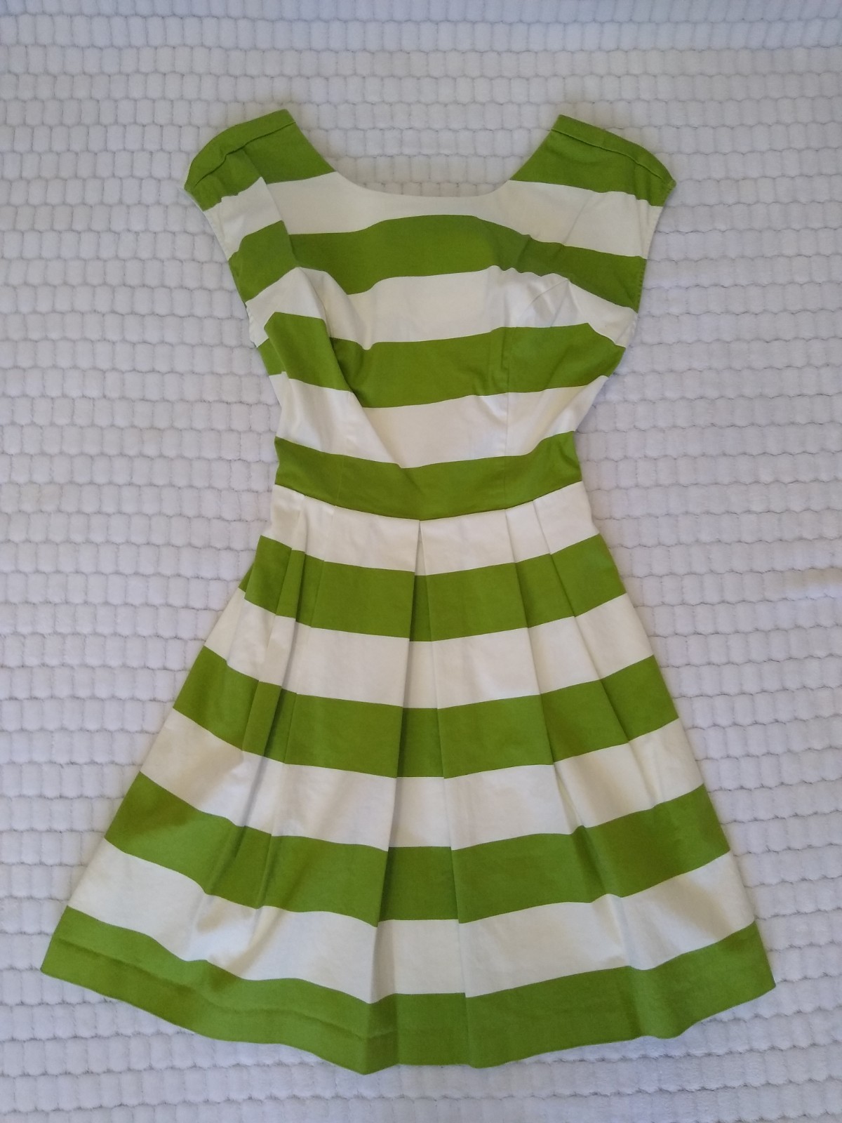 Forever 21 Love 21 Green and White Striped Dress Size XS