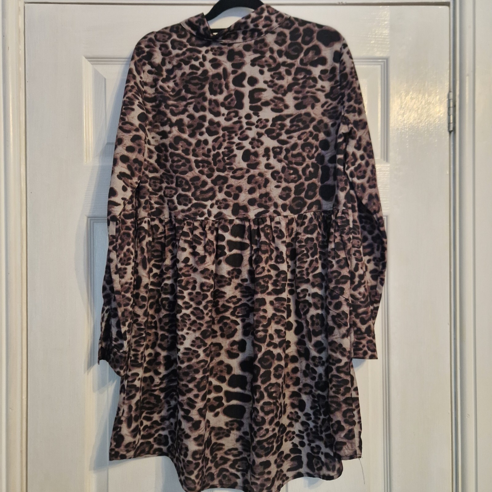 Size 10 Leopard / animal print long sleeve shirt/smock midi dress. Winter spring