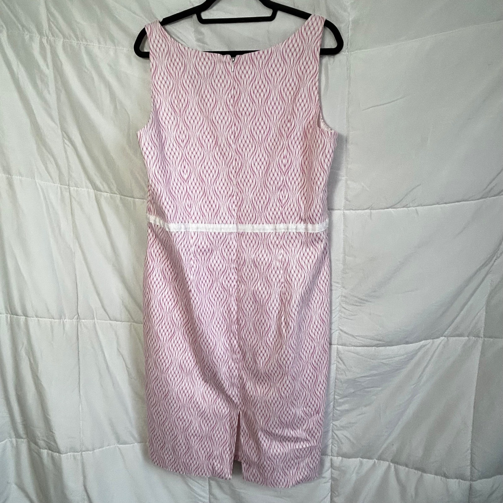 DStudio Pink White Geometric Pattern Sheath Dress Size 14