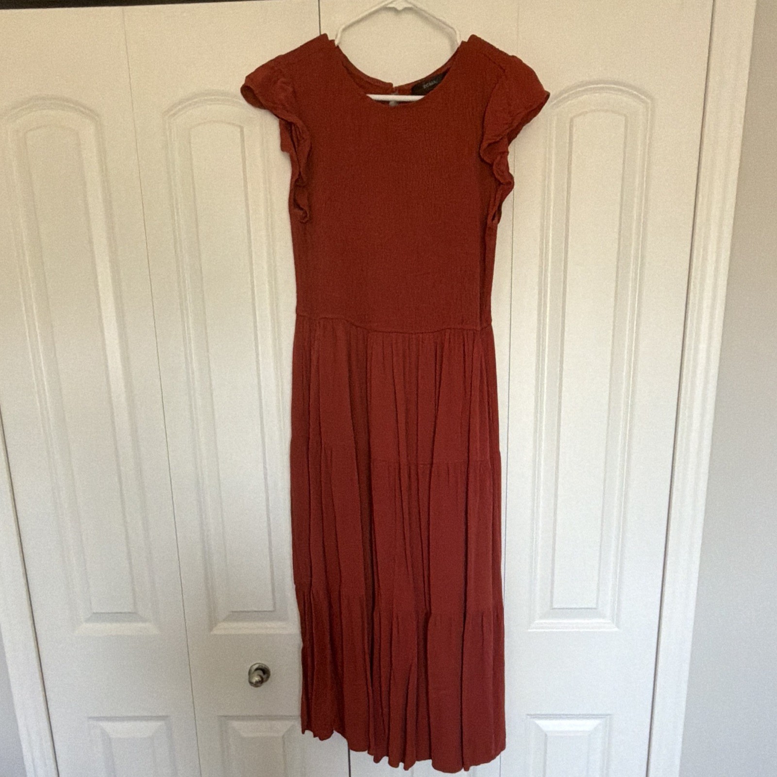 ZCSIA Rust Smocked Ruffle Sleeve Round Neck Midi A-Line Dress Womens L