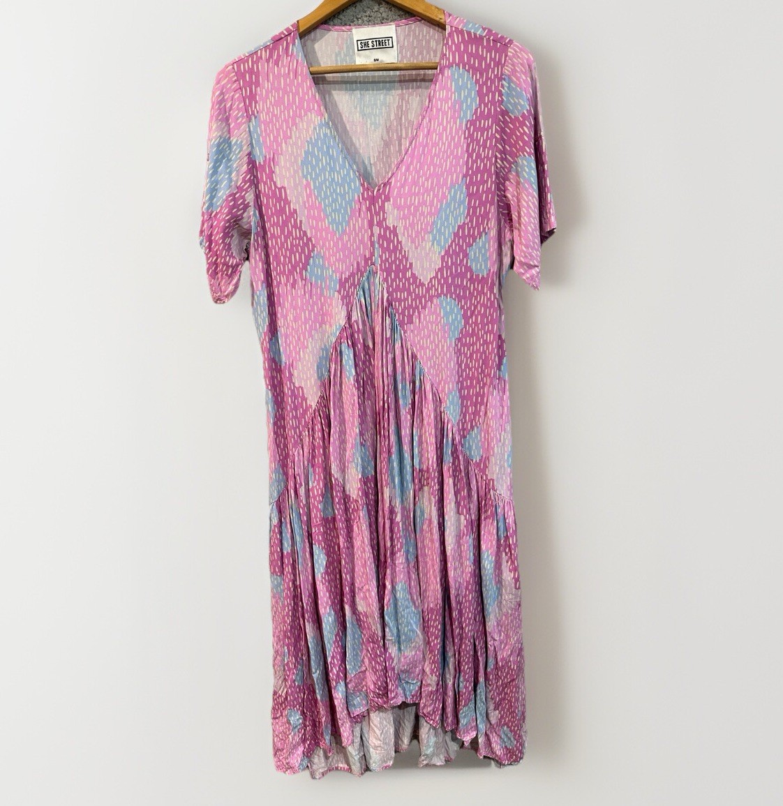 She Street – Women’s Size S/M – Short Sleeve Hi/Low Relaxed Maxi Dress.