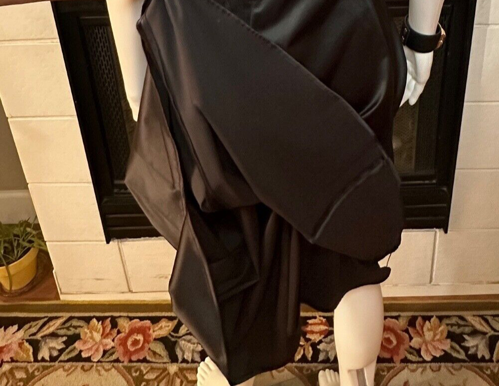 silk assets black cocktail Dress armpit to armpit 16″ Length 41.5″