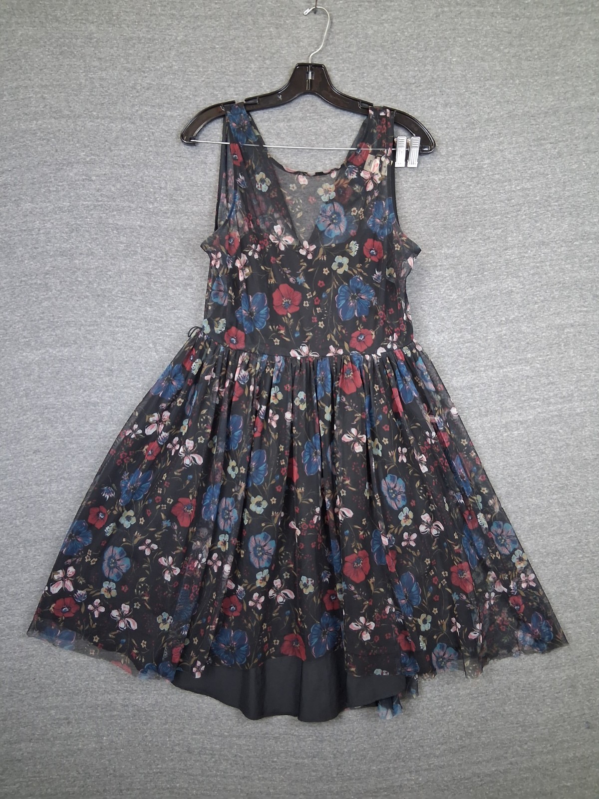 Disney LC Conrad Womens Dress 8 Black Floral Snow White Woodland Fit Flare Tulle