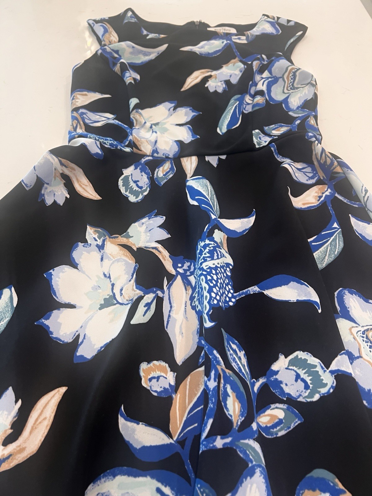 White House Black Market Black & Navy Floral Print Dress Size 6