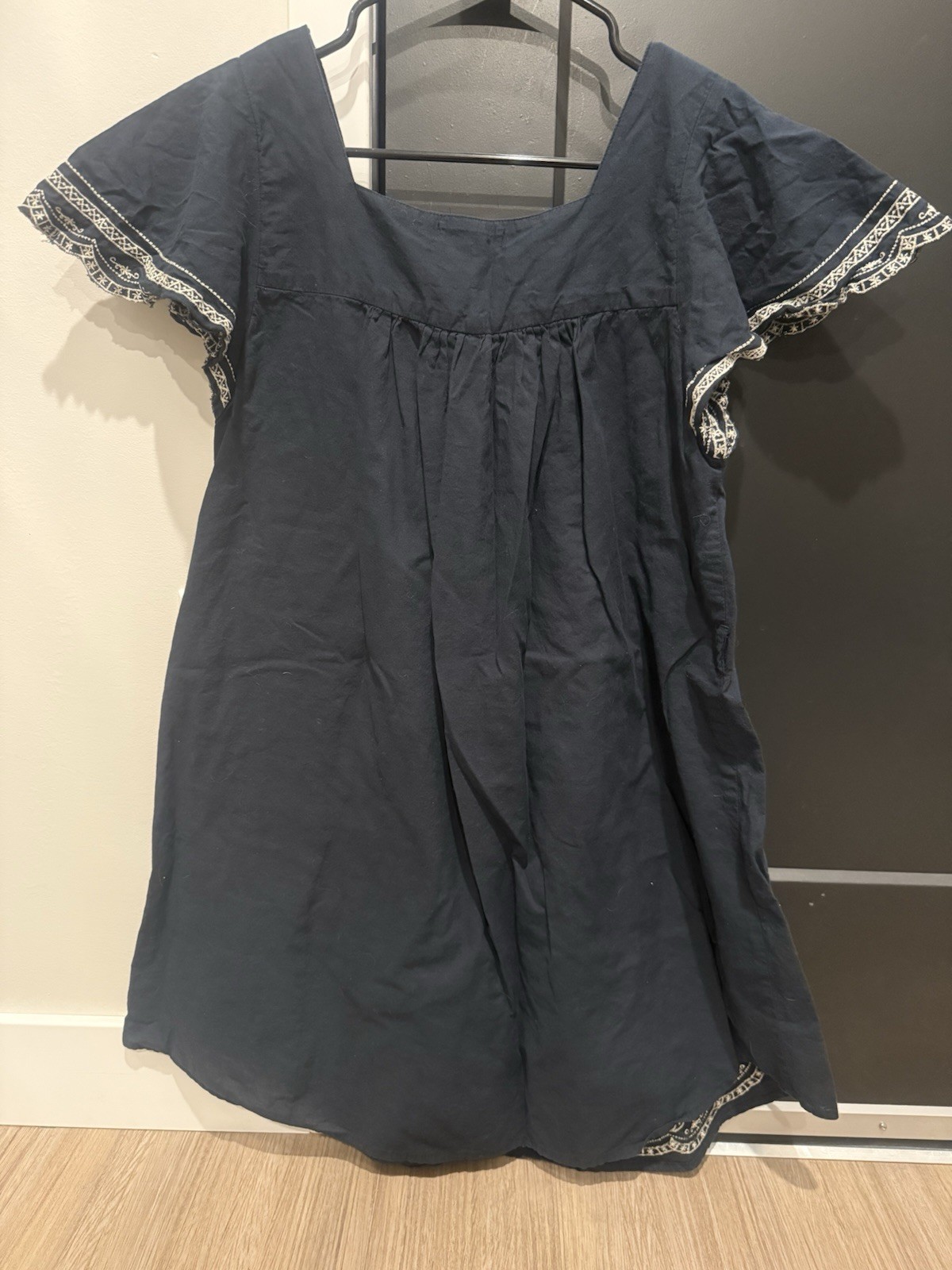 Cute Options Navy Embroidered Boho Dress Women’s Size Large Short Sleeve