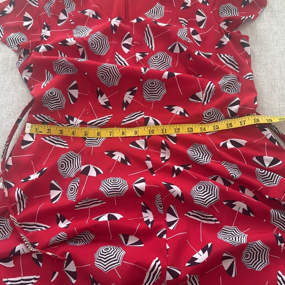 Talbots Dress Womens size 14 Umbrella Graphic Print Belted retro fit & flare