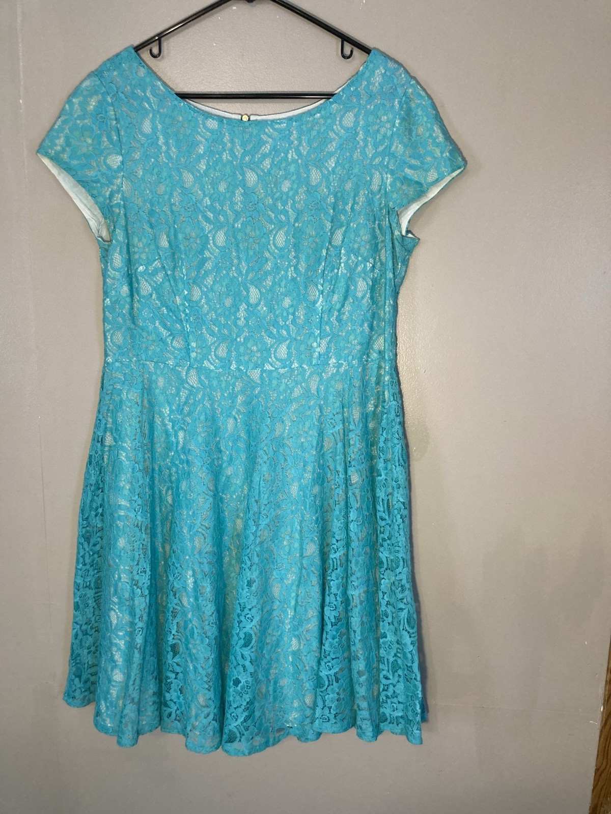 Danny & Nicole Dress Women’s Size 14/Turquoise Blue/Lace/Lining Is 100% Cotton