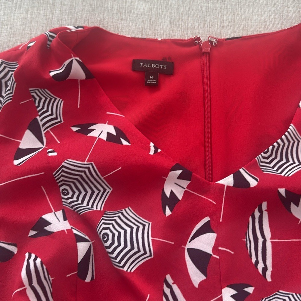 Talbots Dress Womens size 14 Umbrella Graphic Print Belted retro fit & flare