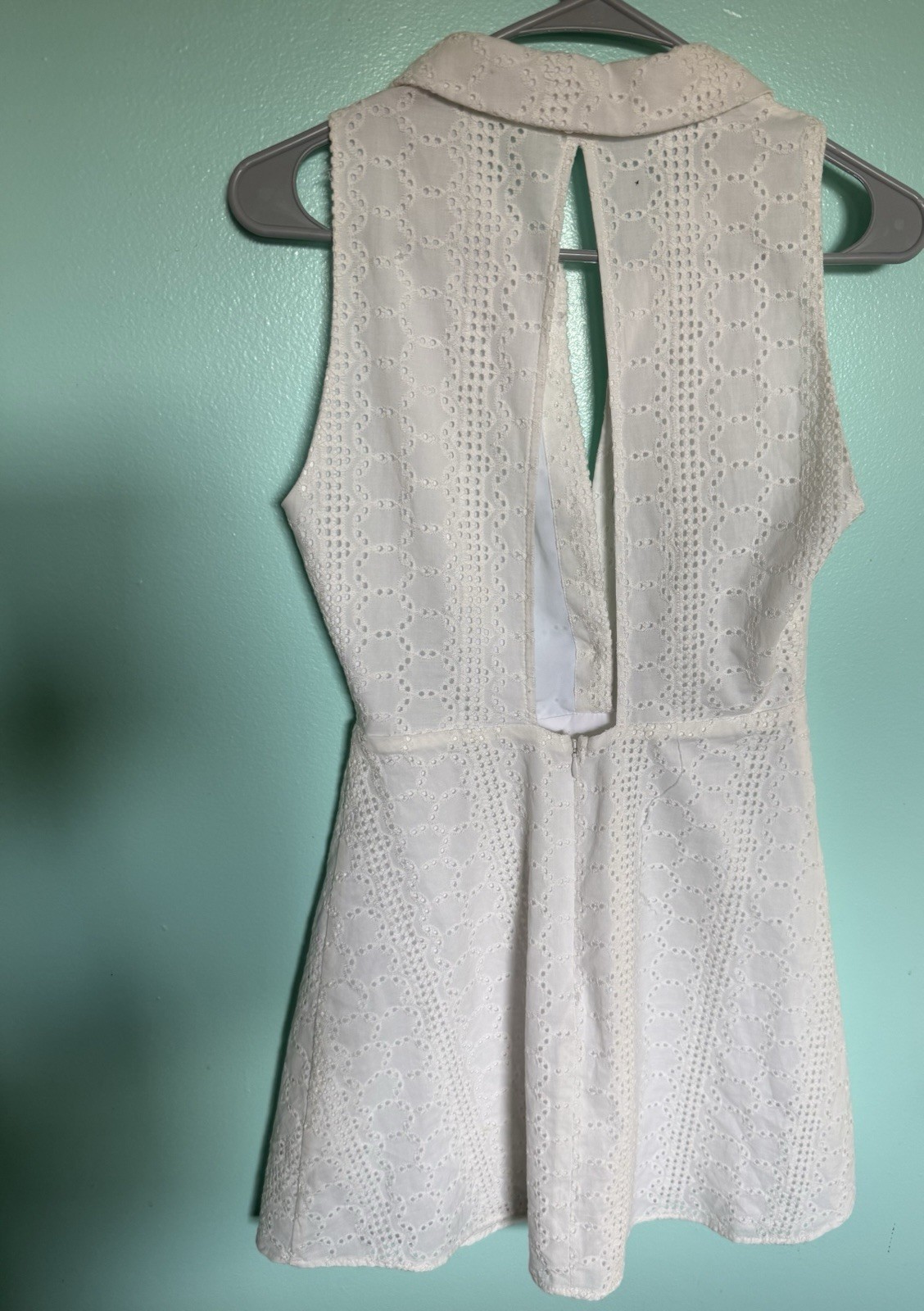 BCBG White eyelet lace mini dress with button up front and open back, size 2