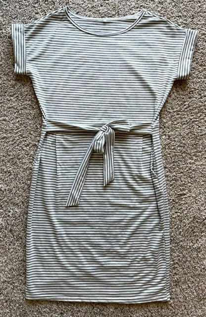 Merokeety Gray & White Stripe Short Sleeve Tie Waist Knee Length T-Shirt Dress L