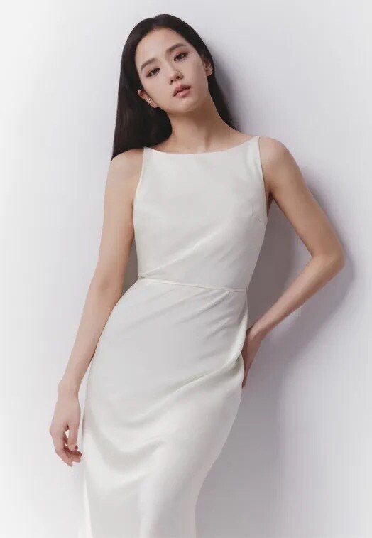 BRAND NEW SOUTH KOREA BRAND “DUNST” 2023 SUMMER DRESS Size M pearl
