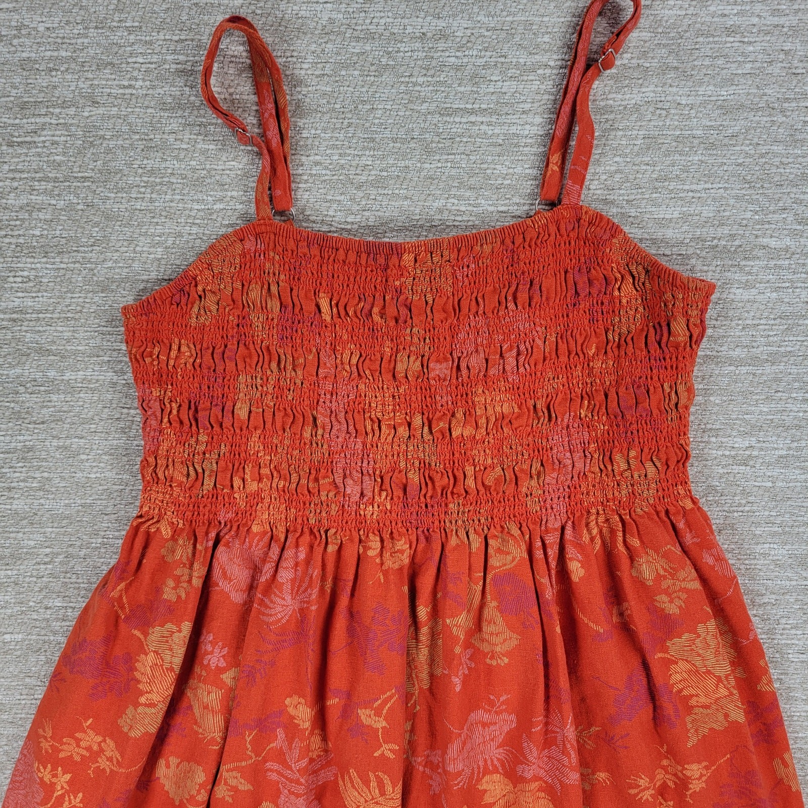 Universal Thread Dress Womens Medium Orange Smocked Top Adjustable Straps Summer